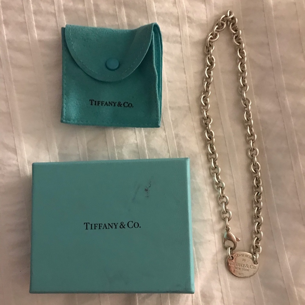 Return to Tiffany dog tag necklace